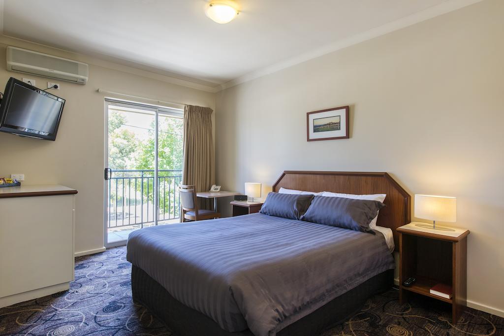 פרת'' Quality Hotel Bayswater מראה חיצוני תמונה